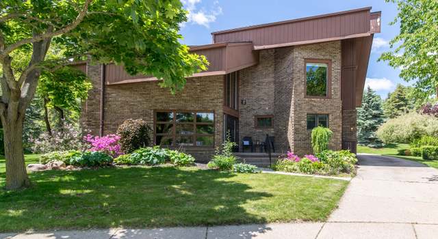 Photo of 3007 Cedarbrook Rd, Ann Arbor, MI 48105