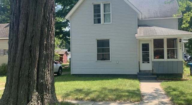 Photo of 606 N Harrison St, Ludington, MI 49431