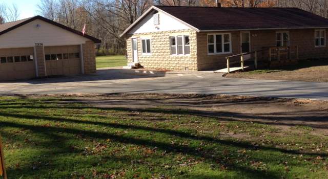 Photo of 7574 Little Paw Paw Lake Rd, Coloma, MI 49038