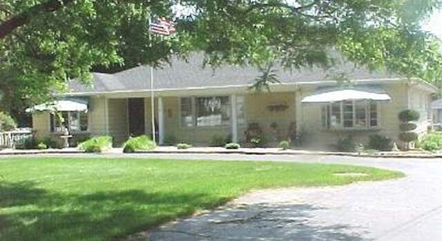 Photo of 2931 Lakeshore Dr, St. Joseph, MI 49085