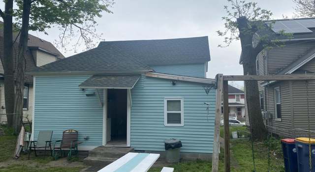 Photo of 449 Woodlawn St SE, Grand Rapids, MI 49507
