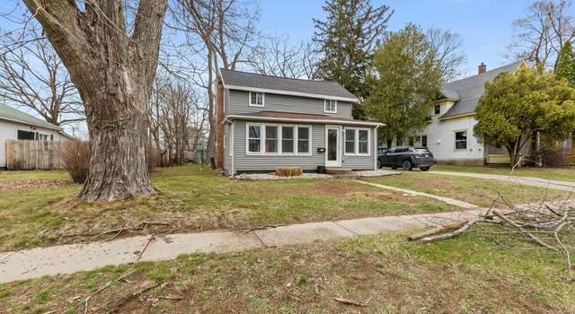 Photo of 206 E Summit St, Greenville, MI 48838