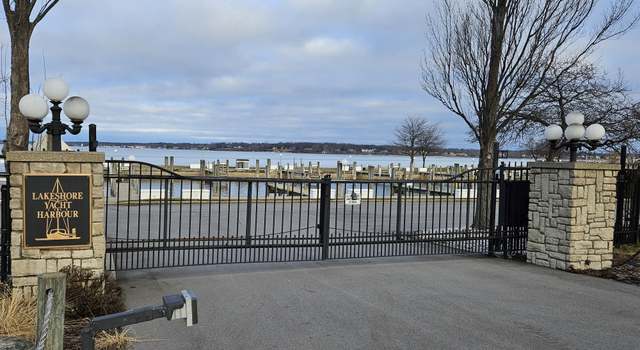 Photo of 1200 Lakeshore Dr #51, Muskegon, MI 49441