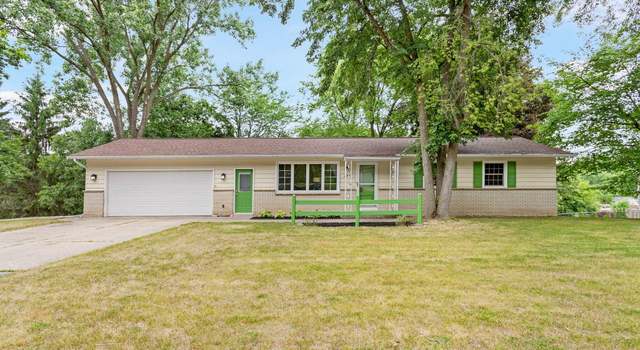 Photo of 2611 Wabash Dr NE, Grand Rapids, MI 49525