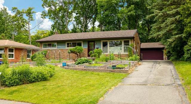Photo of 1710 Palomar Dr, Ann Arbor, MI 48103