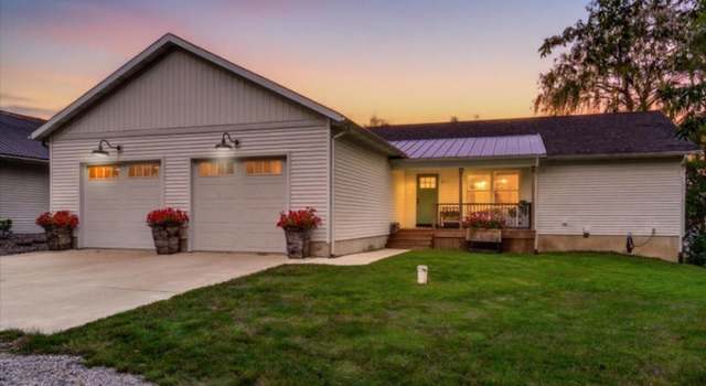 Photo of 3006 W Runyan Dr, Lake Odessa, MI 48849