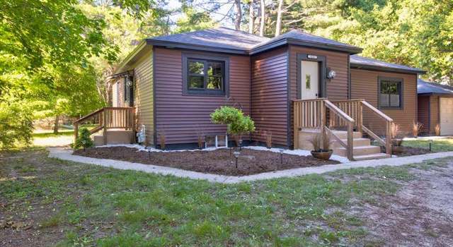 Photo of 316 E Lewis St, Whitehall, MI 49461
