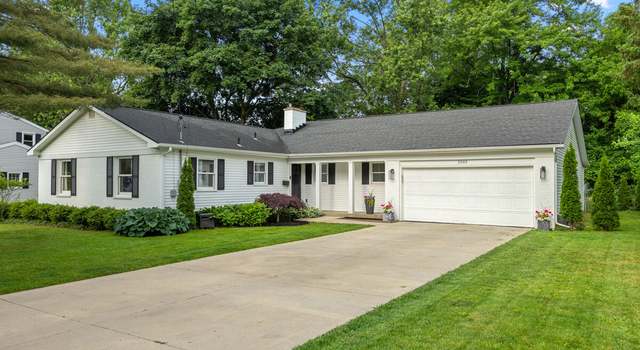 Photo of 2243 Cambridge Dr SE, Grand Rapids, MI 49506