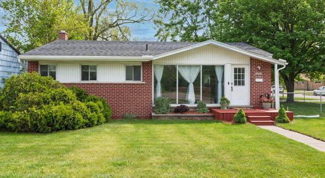 Photo of 1949 Grove Rd, Ypsilanti, MI 48198