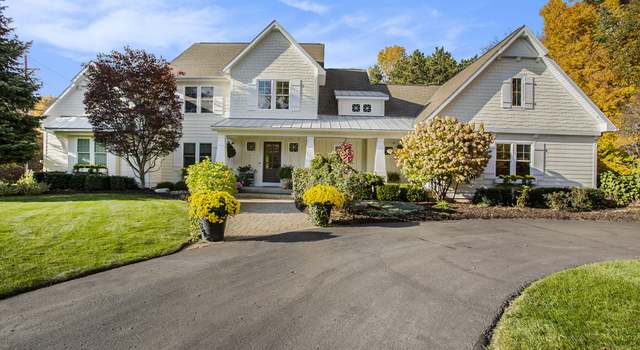 Photo of 7433 Willow Pointe Ct SE, Caledonia, MI 49316