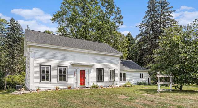 Photo of 7746 Whites Bridge Rd, Belding, MI 48809