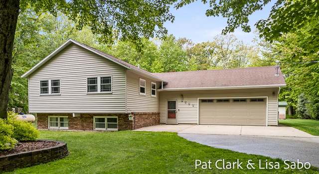 Photo of 9133 Lamos Rd, Montague, MI 49437