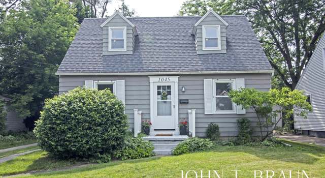 Photo of 1045 Diamond Ave NE, Grand Rapids, MI 49503