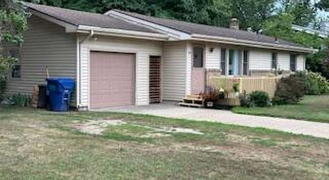 Photo of 646 Waverly Dr, Benton Harbor, MI 49022