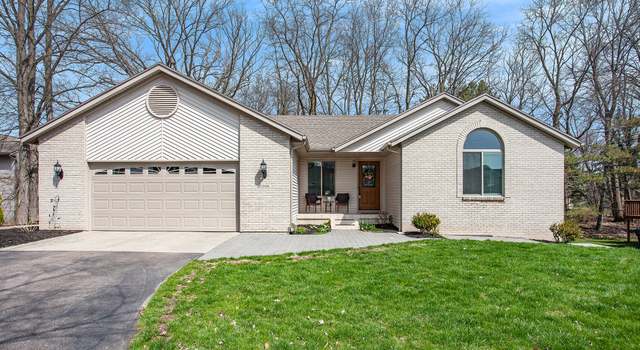 Photo of 2006 Burton Knoll Ct SE, Grand Rapids, MI 49546