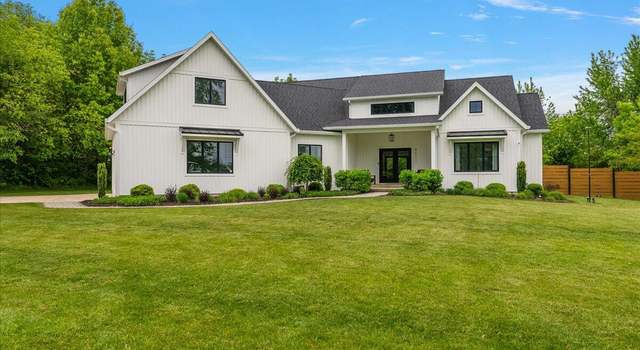 Photo of 8011 Date Rd, Stevensville, MI 49127