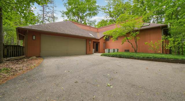 Photo of 3805 Penberton Ct, Ann Arbor, MI 48105