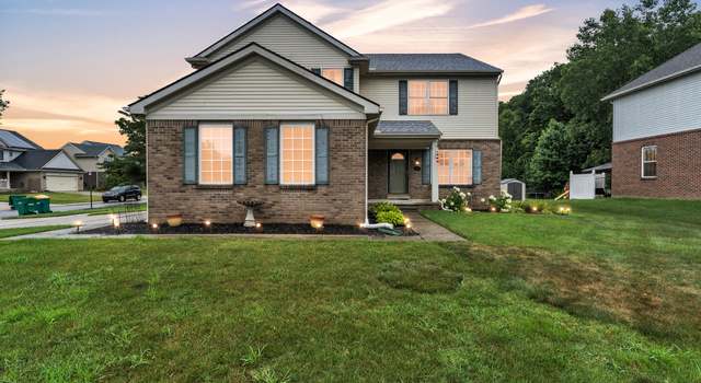 Photo of 13047 Cumberland Ct, Belleville, MI 48111