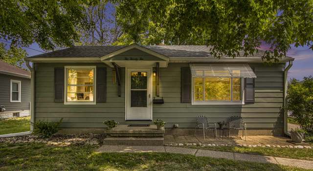 Photo of 222 Oakhurst Ave, Kalamazoo, MI 49001