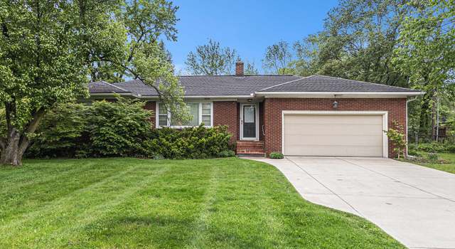 Photo of 135 Barton Dr, Ann Arbor, MI 48105