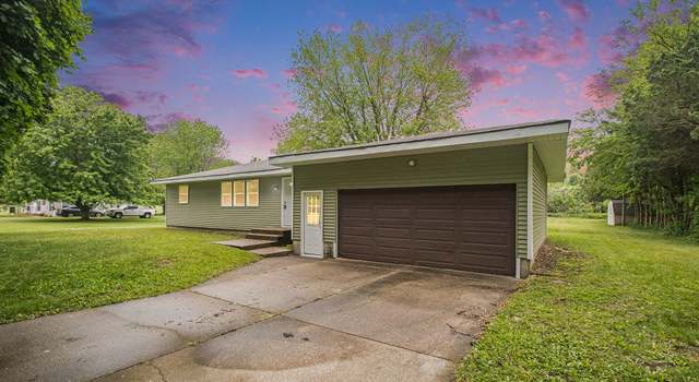 Photo of 941 Closson Dr, Benton Harbor, MI 49022
