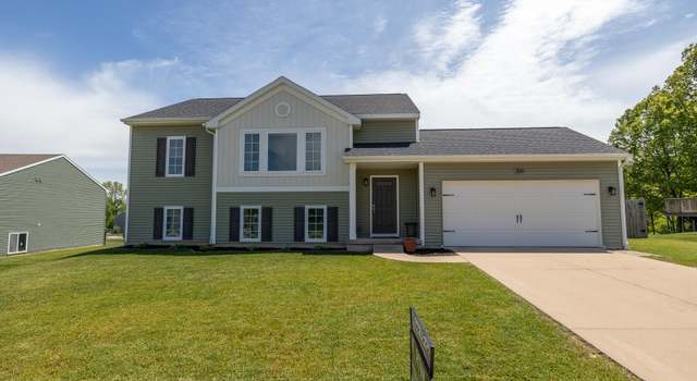 Photo of 709 Wild Flower Dr, Wayland, MI 49348