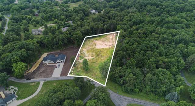 Photo of 10621 Sun Da Go Dr, Middleville, MI 49333