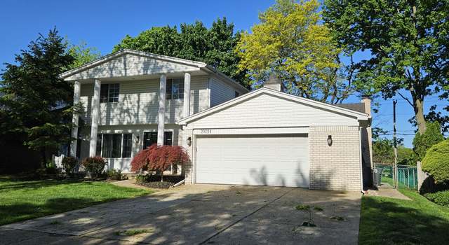 Photo of 20214 Coachwood Rd, Riverview, MI 48193