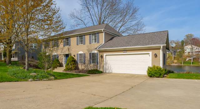 Photo of 339 Highland Ct, Plainwell, MI 49080