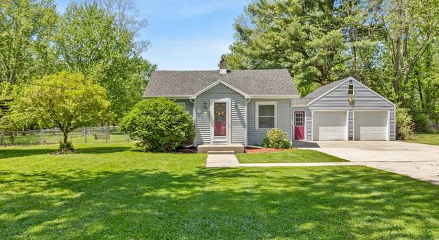 Photo of 1791 Maplerow Ave NW, Grand Rapids, MI 49534