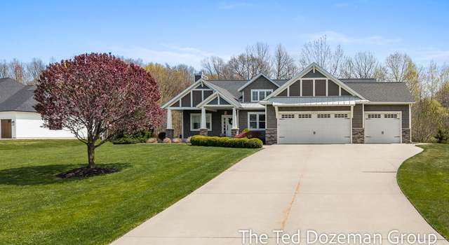 Photo of 3493 Palmer Dr, Saugatuck, MI 49453