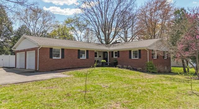 Photo of 401 Mcphil Dr, Dowagiac, MI 49047