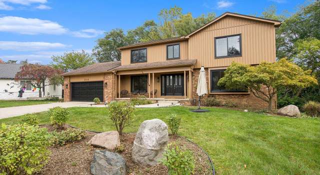 Photo of 2315 Adare Rd, Ann Arbor, MI 48104