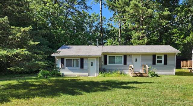 Photo of 10865 3rd St, Stanwood, MI 49346