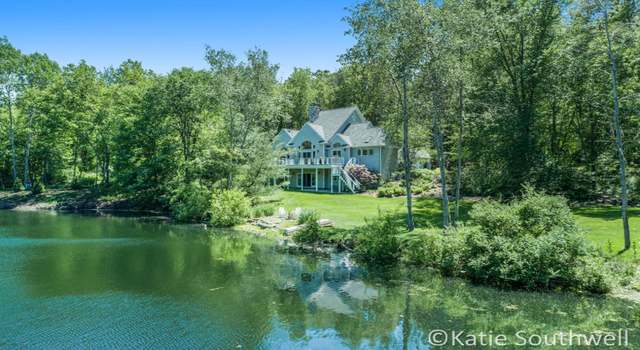 Photo of 8630 Conservation St NE, Ada, MI 49301