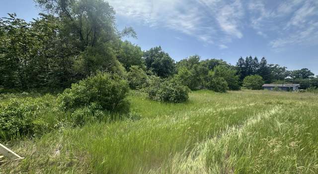 Photo of 1035 S Brooks Rd, Muskegon, MI 49442