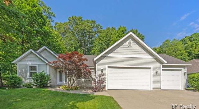 Photo of 18063 Woodland Trl, Spring Lake, MI 49456