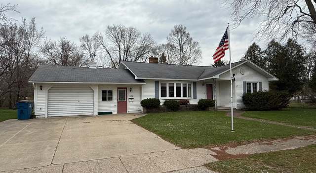 Photo of 1204 23rd St, Manistee, MI 49660
