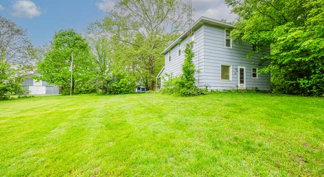 Photo of 8324 Hagar Shore Rd Rd, Watervliet, MI 49098