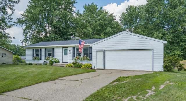Photo of 5854 Hilltop Dr, Middleville, MI 49333