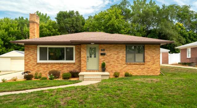 Photo of 1723 Eighth St NW, Grand Rapids, MI 49504