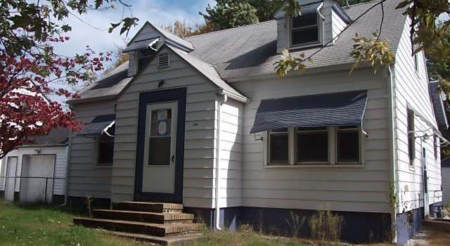 Photo of 1479 Agard Ave, Benton Harbor, MI 49022