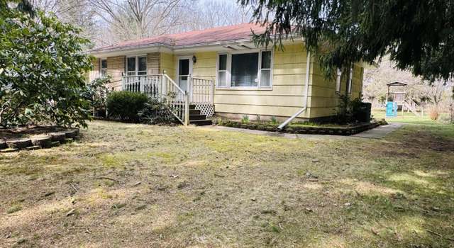 Photo of 8901 Union Pier Rd, Union Pier, MI 49129