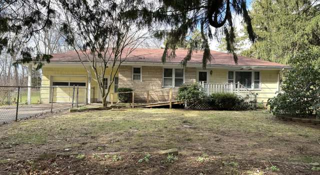 Photo of 8901 Union Pier Rd, Union Pier, MI 49129