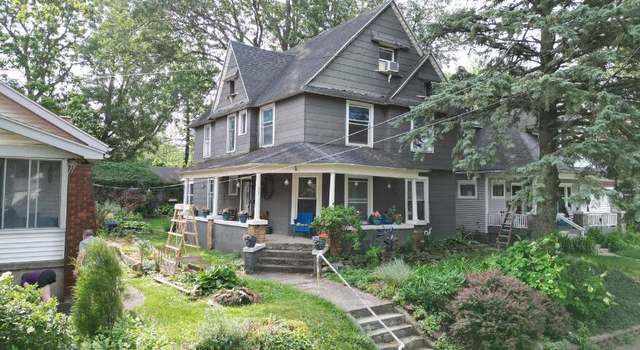 Photo of 822 Paris Ave NE, Grand Rapids, MI 49503