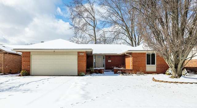Photo of 6635 Paul Revere Ln, Canton, MI 48187