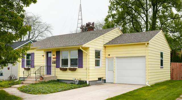 Photo of 853 Kingsley Ave, St. Joseph, MI 49085
