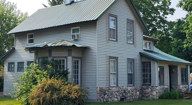 Photo of 1118 Colfax Ave, Benton Harbor, MI 49022