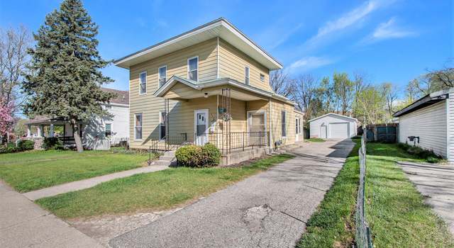 Photo of 511 Avery St, Lowell, MI 49331
