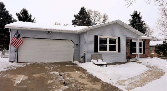 Photo of 308 Oak Tree Dr, Clinton, MI 49236